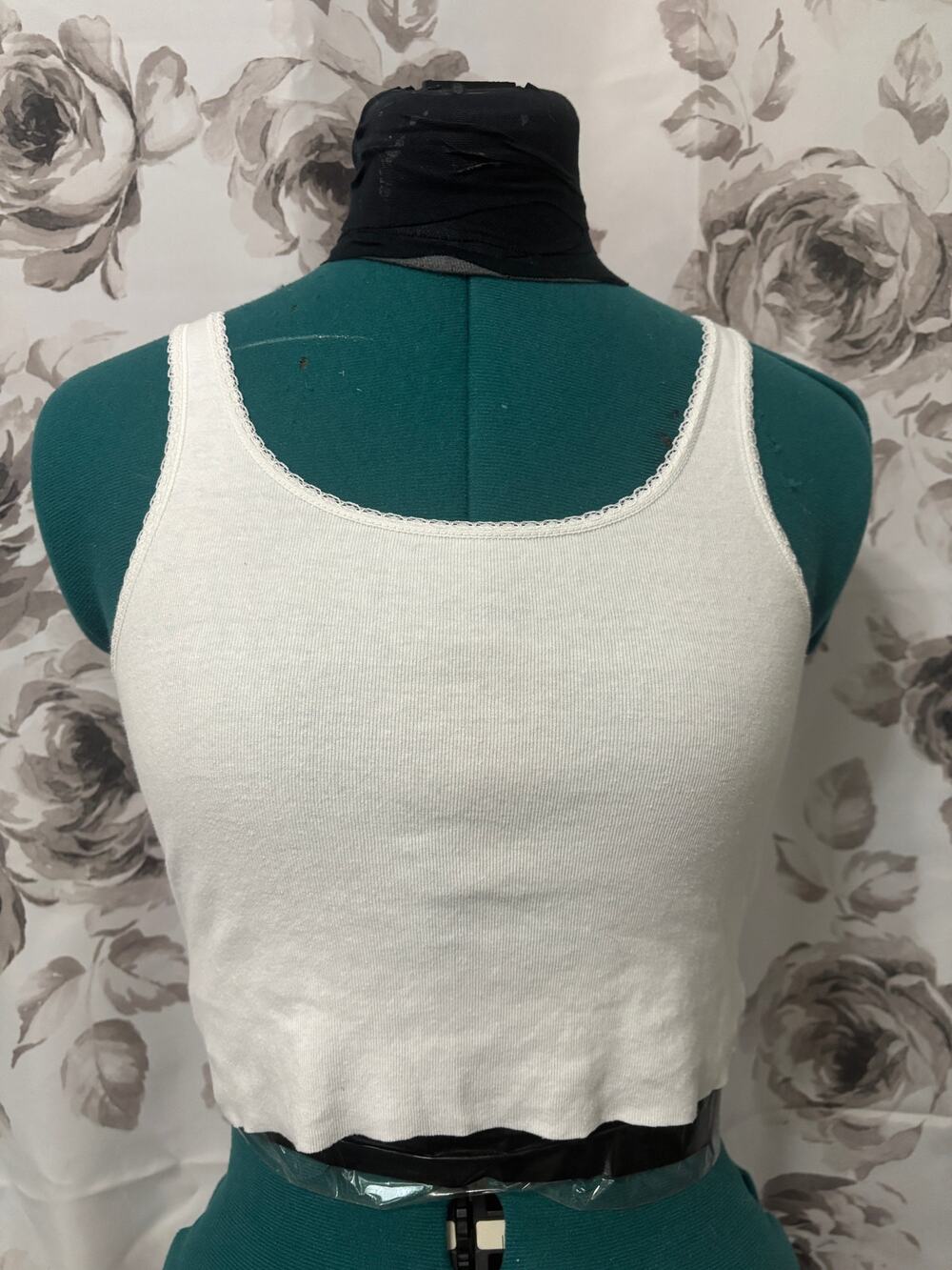 Women's Brandy Melville white tank top